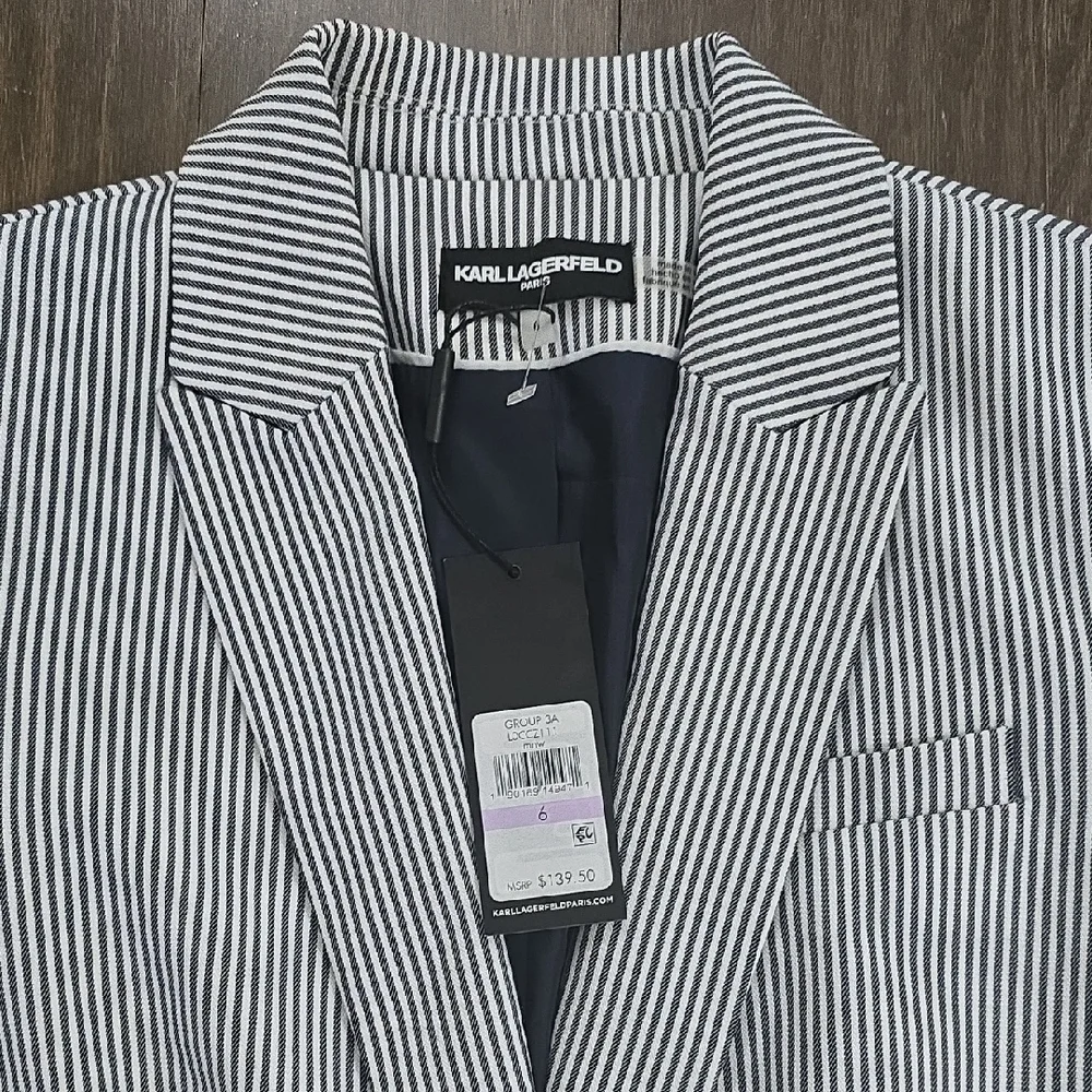 Karl Lagerfeld NWT Pinstripe Blazer Size 6 Women's - Picture 2 of 5